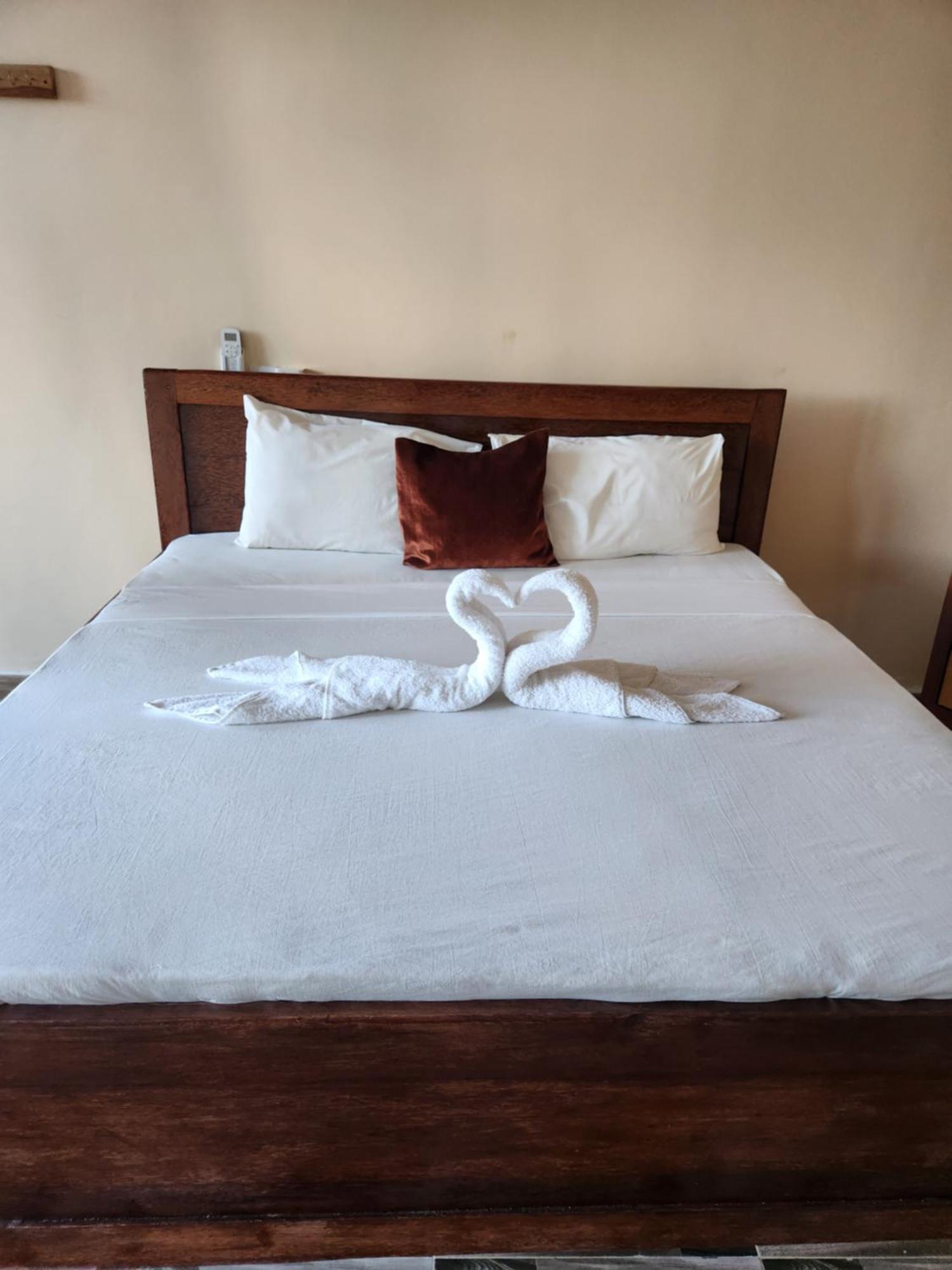 Two Palms Hotel Джамбиани Екстериор снимка