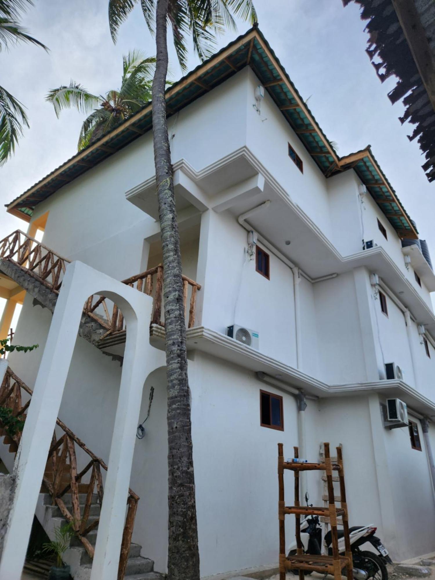 Two Palms Hotel Джамбиани Екстериор снимка
